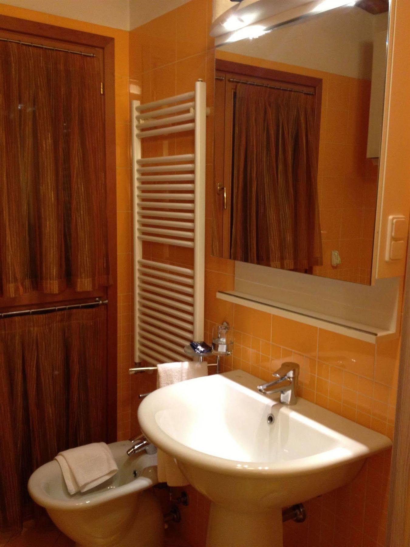 Residence Corte Della Vittoria Parma Dış mekan fotoğraf